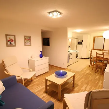 Bio-appartement Cavada Dağ evi *
